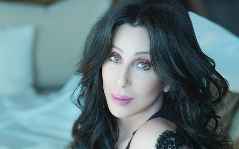 Cher, apariție impecabilă la 72 de ani pe covorul roșu! Artista a dezvăluit secretul frumuseții sale