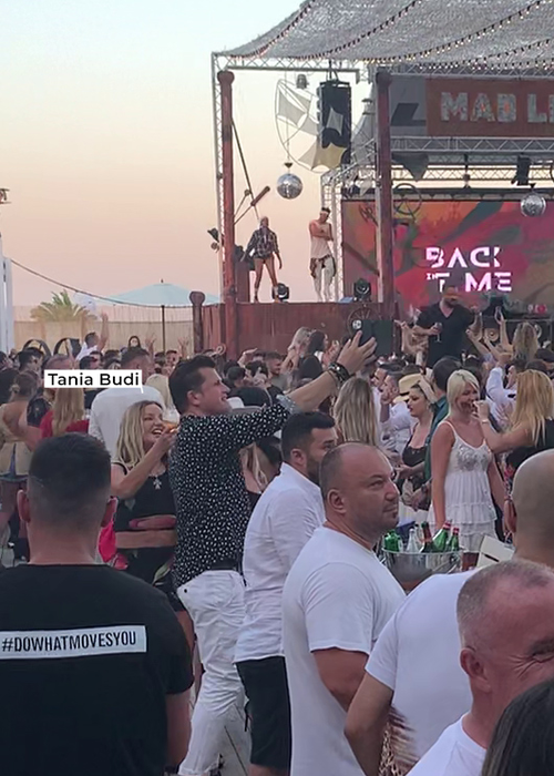 Tania Budi s-a distrat în Loft mai ceva ca în adolescență! A făcut show pe ringul de dans