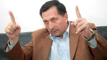 Singur si bolnav de Sarbatori! Ion Craciunescu, rapus de o boala crunta. Vezi ce a patit fostul mare arbitru