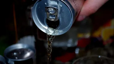 Medicii avertizează: Ce băutură poate provoca AVC dacă este consumată în exces