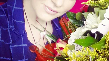 O celebra cantareata de la noi e topita toata! Sunt indragostita