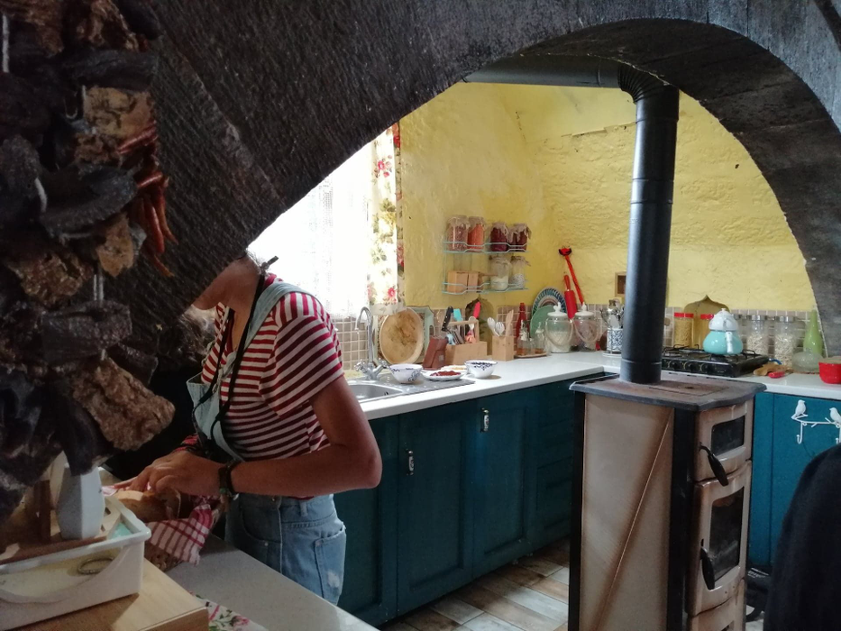 Imagini în exclusivitate din Turcia, de pe platoul de filmare al serialului-fenomen ”Lacrimi la Marea Neagră”, difuzat de Kanal D!