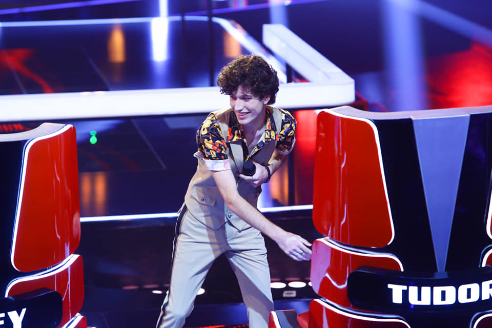 Gabriel a ajuns până în semifinale la "Vocea României"