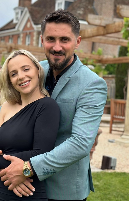 Ce veste în familia Survivor! Andrei Ciobanu și Marilena s-au căsătorit. Cum au arătat cele două rochii de mireasă