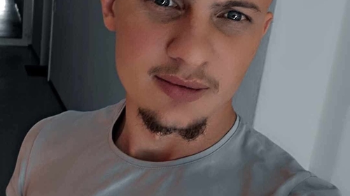 Sătenii din Vaslui au început să strângă bani pentru înmormântarea lui Lucian, tânărul ucis de adolescentul de 16 ani