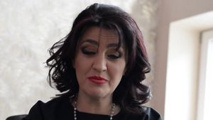 Câte pachete de țigări pe zi fuma Rona Hartner pentru a deveni Sabina din Gadjo Dilo. Perioada teribilă din viața regretatei actrițe