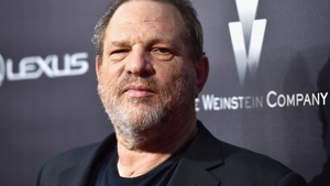 Harvey Weinstein se va preda poliţiei! Celebrul producător de film e acuzat de peste 70 de agresiuni