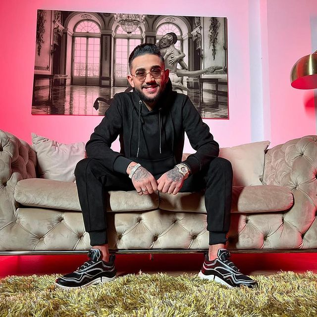 Nikolas Sax "fuge" din România/ (Sursa: Instagram)