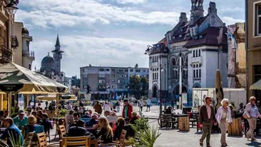 Mai scump ca la Monaco!. Cum au reacționat câțiva turiști străini când au văzut cât costă cafeaua și mâncarea la terasele din Constanța