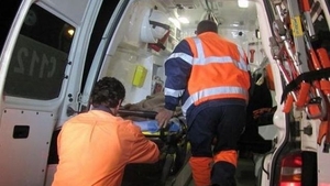 Medicii sunt șocați! Un bărbat din Dorohoi și-a cusut singur testiculele cu ață de papiotă