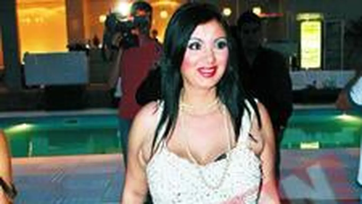 Banc VIP spus de Adriana Bahmuteanu