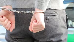 De-a râsu'-plânsu' în Iași! Un bărbat a fost încătușat după ce a vrut să vândă heroină! Polițiștii au fost uimiți când au văzut ce a scris în declarația pe proprie răspundere