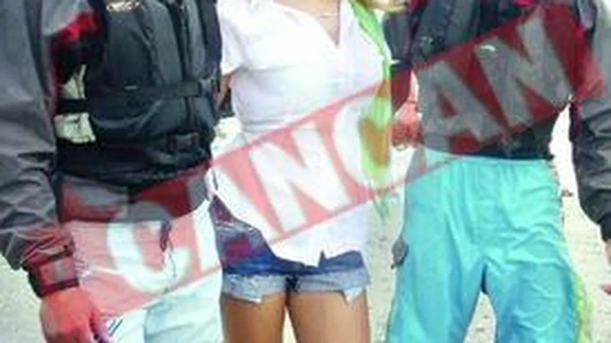 Mama Natura si Cristina Dochianu s-au dat in barci la Navodari