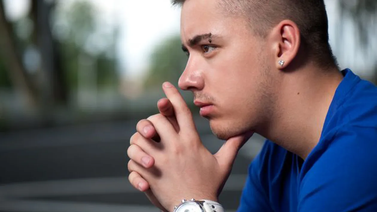 La 24 de ani, marele castigator de la Românii au Talent pune şofatul inaintea bacului! Lista priorităţilor....