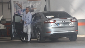 Calin Popescu Tariceanu fidel marcii pe care o comercializeaza in Romania. A dat limuzinele pe o masina populara