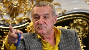 Banii trag la cei bogați! Gigi Becali, oferte pentru doi fotbaliști: "Vând, cumpăr, așa fac eu!"