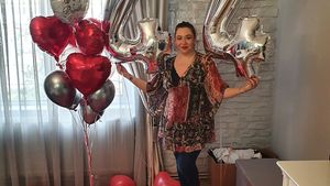 Oana Roman a împlinit 44 de ani! Cum a sărbătorit fiica lui Petre Roman alături de familia sa. FOTO
