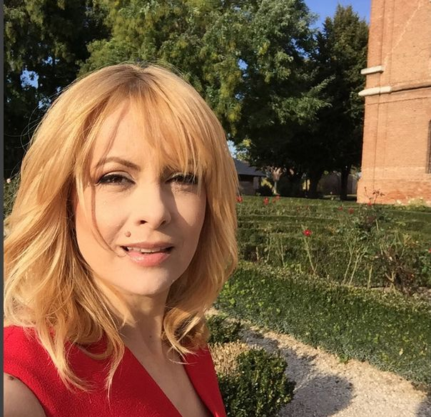 Cum a reacționat fetița Simonei Gherghe azi-dimineață, după ce s-a uitat pe geam și a văzut zăpada