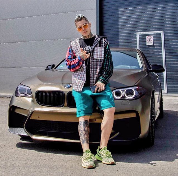 Lino Golden, implicat într-un accident rutier. Cum arată bolidul condus de „fiul” lui Alex Velea