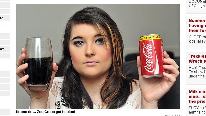 O adolescenta a ajuns in agonie la spital din cauza sucului! Bea zilnic 24 de cutii de Cola: "Recunosc ca sunt dependenta"