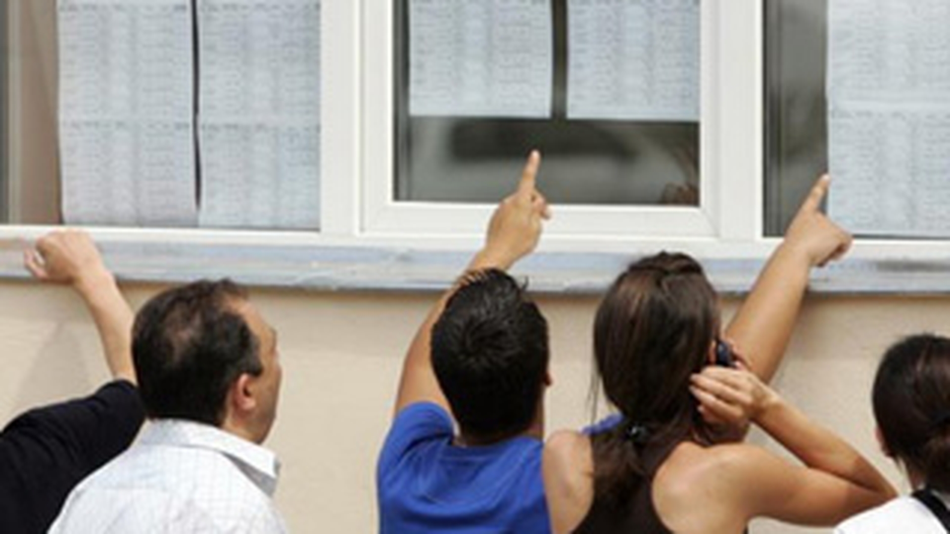 829 de elevi cu media de admitere intre 3,63 si 4,87, admisi la grupuri scolare din Capitala