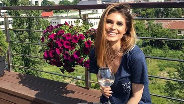 Fanii i-au sărit în cap! Vezi ce detaliu din fotografia SÂNZIANEI NEGRU, fosta iubită a lui SMILEY, a stârnit un val de reacţii negative