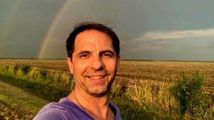 Dan Negru, încă un “tun” financiar. Ce afacere îi aduce mii de euro. “Angajează muncitorii cu ziua!”