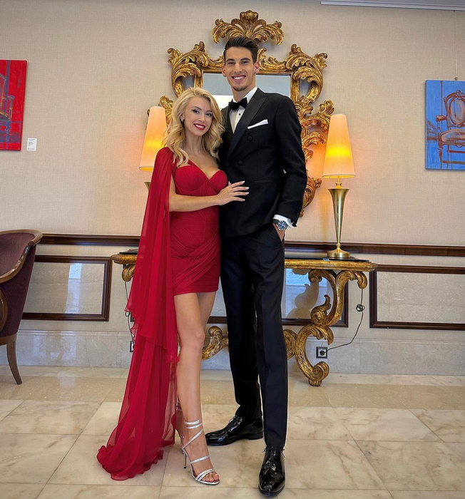 Andreea Bălan, “topită” după Victor Cornea: “Dragostea vieții mele”