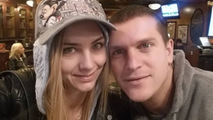 Soția unui fotbalist celebru s-a ras în cap. Motivul l-a explicat chiar ea, pe Instagram. FOTO