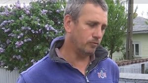 Cum se simte bărbatul care s-a vaccinat a treia oară cu Pfizer/BioNTech la un centru din Dorohoi. “Mă supără un pic genunchiul, iar vederea...”