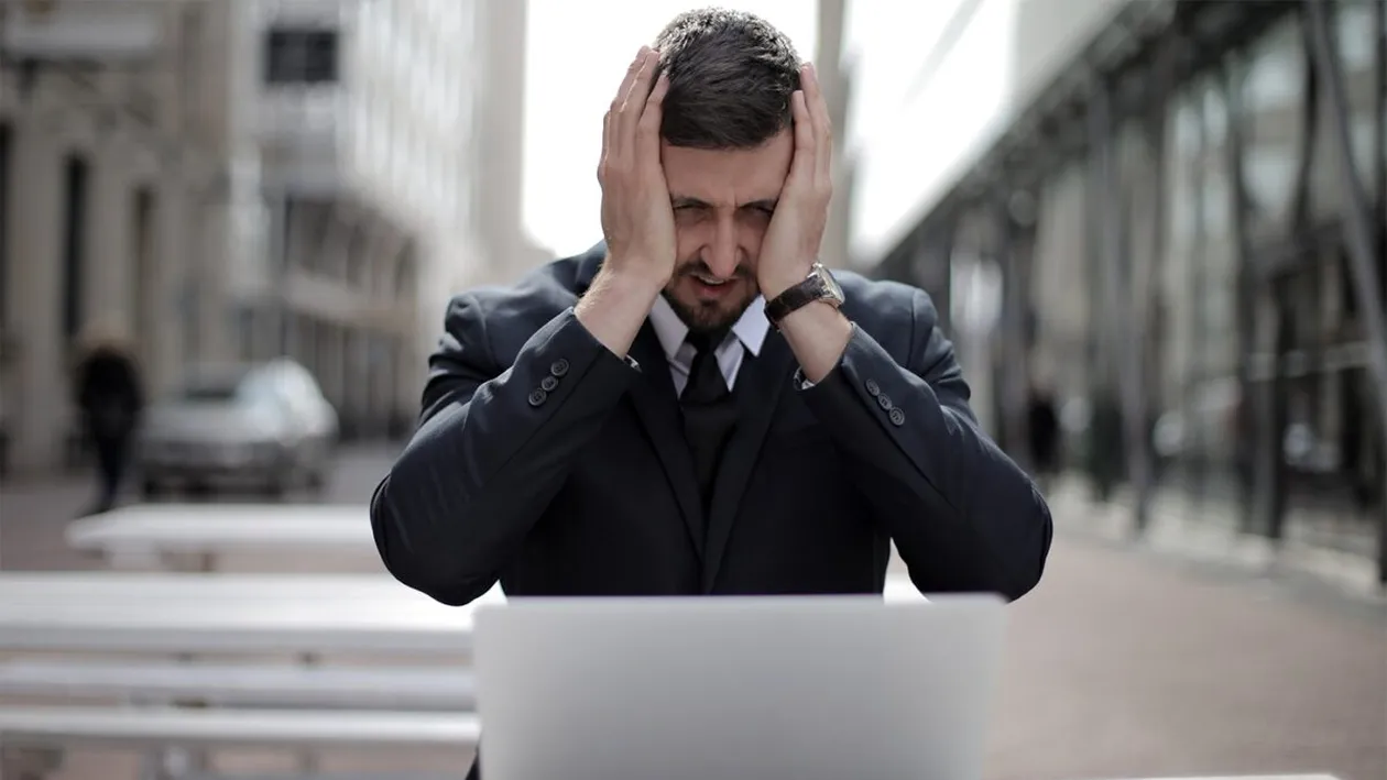 Aflat la muncă în Germania, un român a început o relație virtuală cu o compatrioată pe nume Alina. Ireal ce s-a întâmplat în momentul în care a trebuit să se vadă