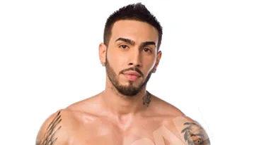 Alex Velea e modest: Nu m-a lovit criza, lumea va avea mereu nevoie de 'arta'