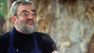 Ce se intampla acum in casa in care s-a stins Radu Anton Roman, la exact 10 ani de la moartea lui!