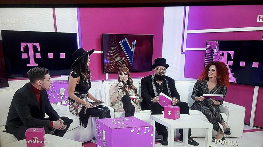 Gina Pistol, nu eşti geloasă?! Smiley, către o concurentă de la un concurs de talente: “Te-aş mânca pe pâine!”. Cum arata tânăra sexy