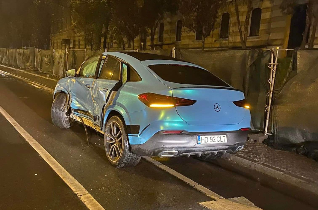 Mașina manelistului Culiță Sterp