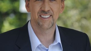 Nicolas Cage si Matt Damon sunt clientii unei creatoare de moda originara din Romania