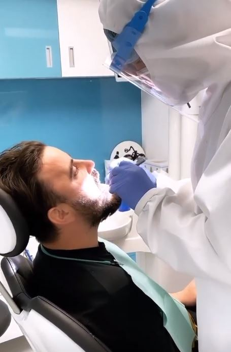 Adda și soțul ei au ajuns pe mâinile medicilor! Cântăreața a anunțat ce au pățit: “Operație fără…”