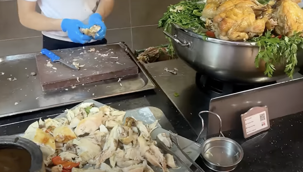 Întoarsă de la Tempting Fortune România, Diana s-a dus în concediu all-inclusive în Turcia. Ce a primit să mănânce, de fapt