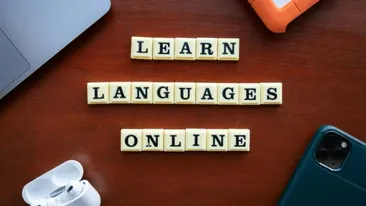 (P) Metode moderne de învățare a limbii engleze pentru copii gamificare, TikTok, YouTube, jocuri mobile