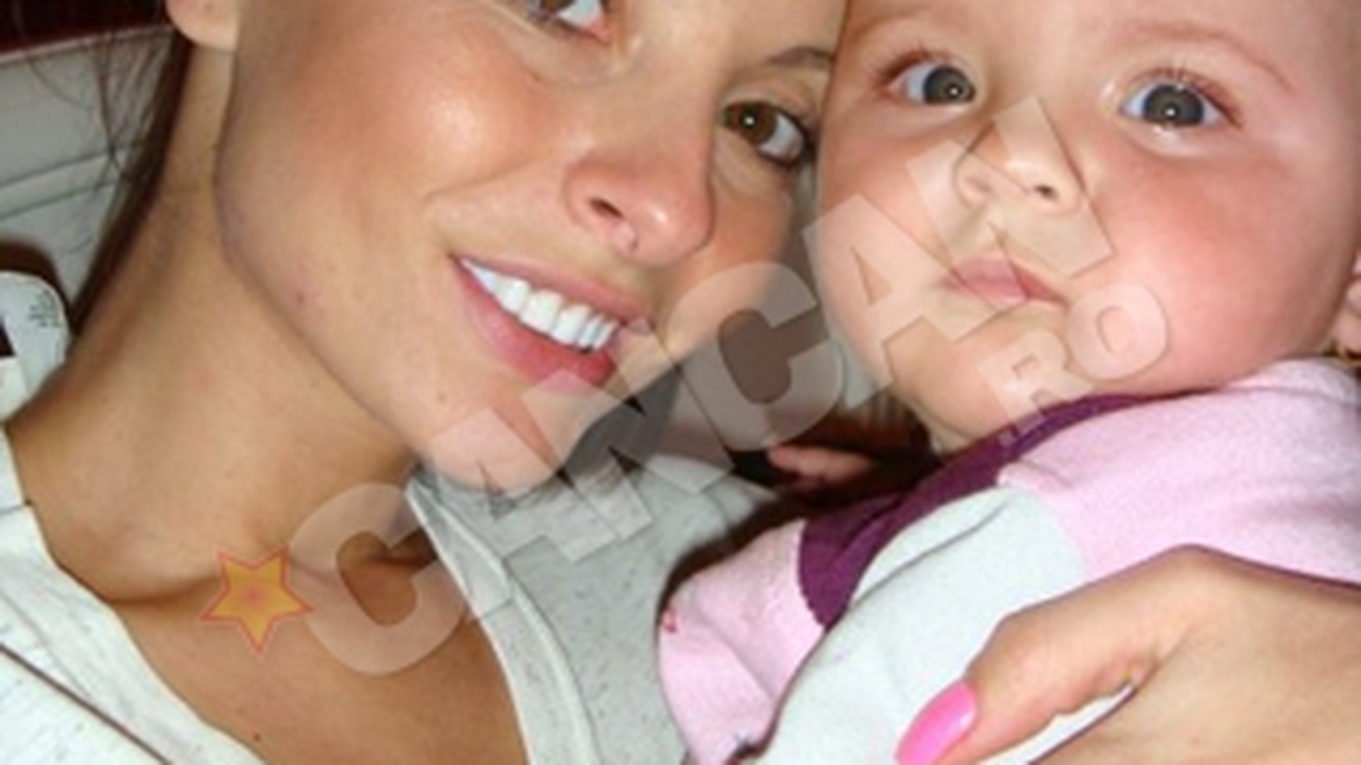 Alexandra Badescu: "Cand o sa am bani o sa adopt un copil"