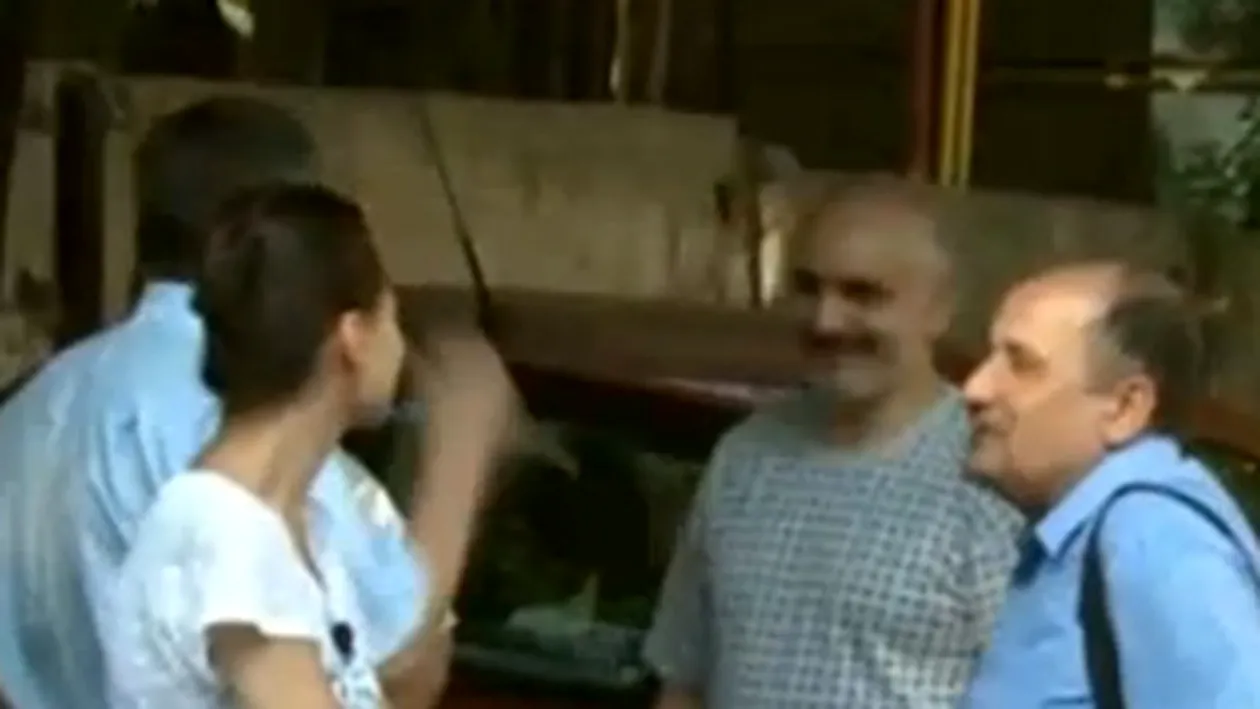 DEZASTRU IN INVATAMANT! Profesorii au copiat mai rau ca elevii la examenul de titularizare