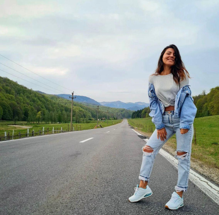 O tânăra a murit după ce a căzut cu motorul, pe șoseaua Pipera. Alexandra s-a stins din viaţa sub privirile prietenului său