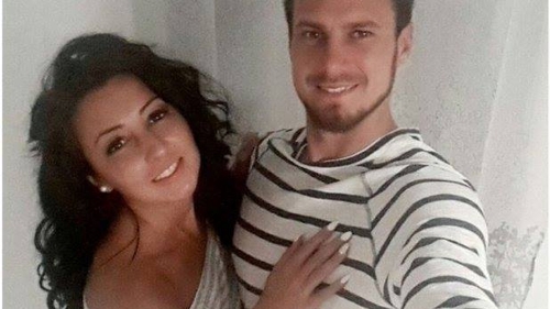 O concurentă de la „Insula Iubirii“ a rămas însărcinată! Iată primele imagini cu burtica de gravidă!