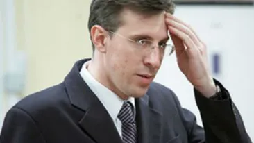 VIDEO! DORIN CHIRTOACĂ, petrecere cu alcool în garajul Primăriei!