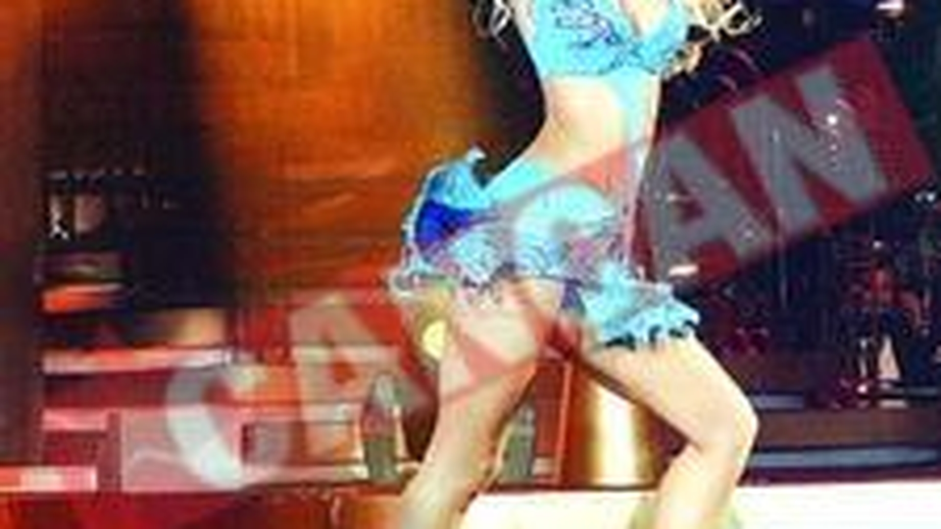 Andreea Balan da saptamanal 100 de dolari pe cartele