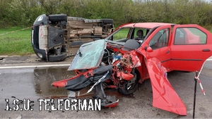 Accident înfiorător pe un drum din Teleorman! 7 oameni, printre care și o gravidă, și-au văzut moartea cu ochii. Cele trei autoturisme, transformate în gheme de fiare