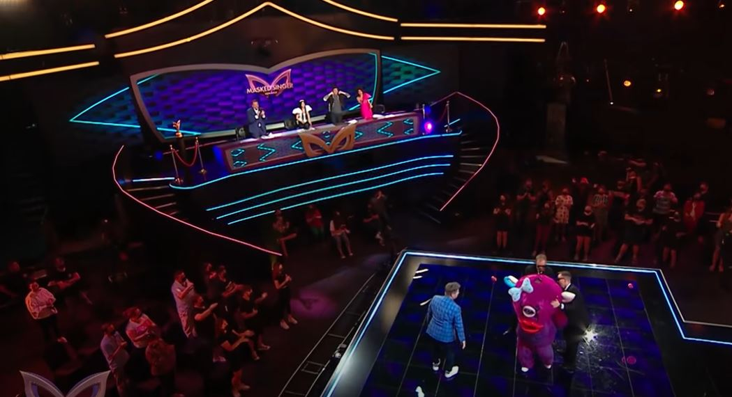 Oana Zăvoranu, apariție WOW la ”Masked Singer România” de la Pro TV! Reacția brunetei, după ce a fost demascată: ”Pentru asta o să fac reclamație”