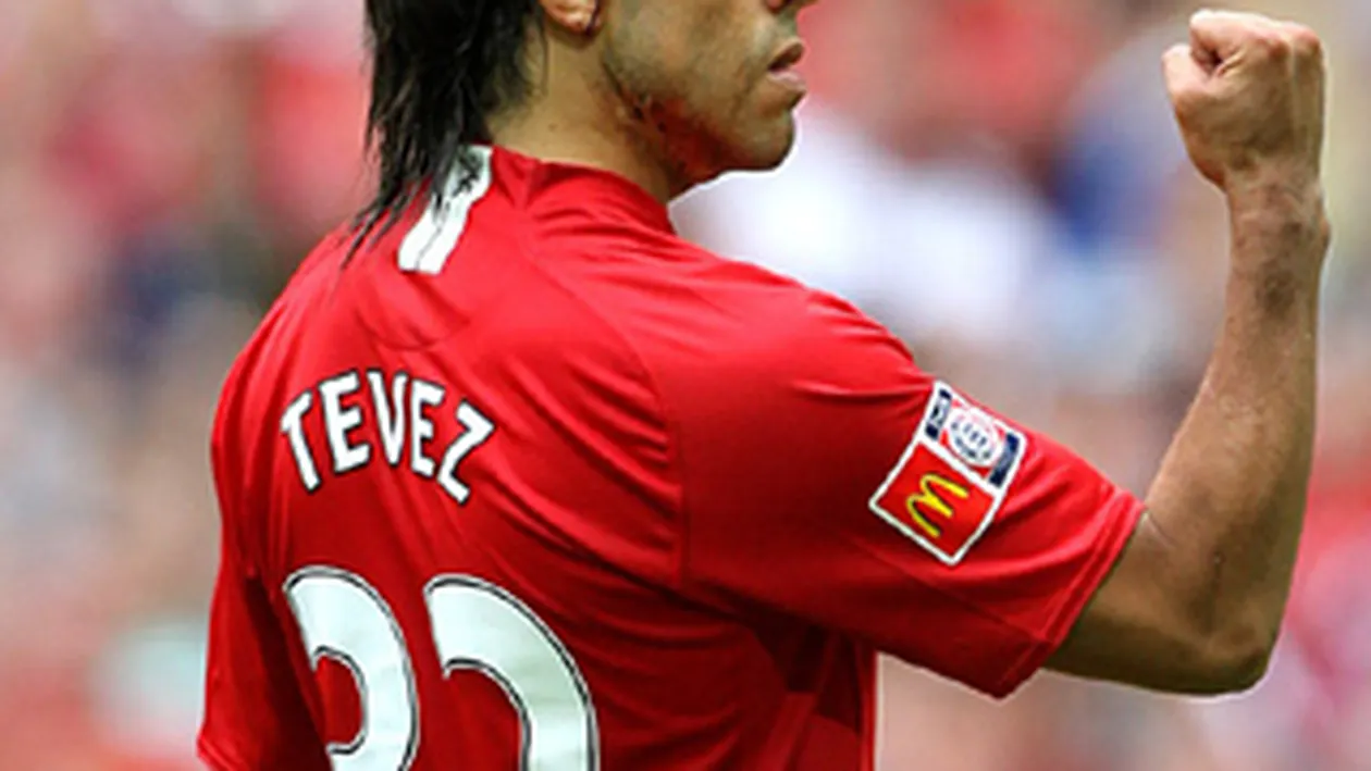 Carlos Tevez a primit o amenda de un milion de lire sterline, chiar de la echipa Manchester City, la care joaca! Vezi ce s-a intamplat!