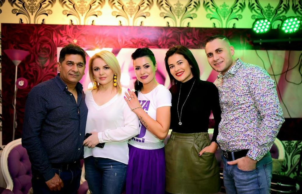 Hoții i-au spart casa și au furat dinții de aur ai bunicii! Cântărețul a luat, imediat, decizia: ”Am trecut la fapte!”