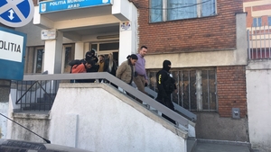 VIDEO. Copil de 11 ani din Arad, violat de doi pedofili, timp de doi ani, cu acordul mamei sale